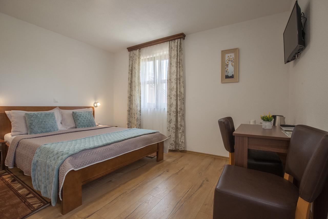 Rooms Imperial House Plitvička Jezera Εξωτερικό φωτογραφία